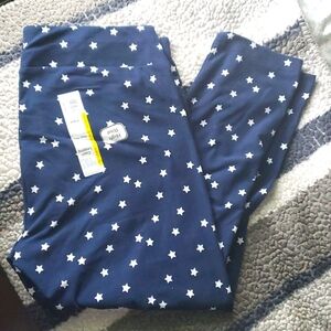 Fitted Capri Legging. High Rise